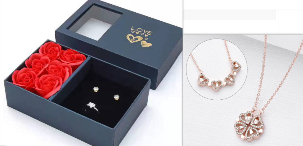 Rozené Magnetic Heart Clover Necklace - Opens to Reveal | Gold