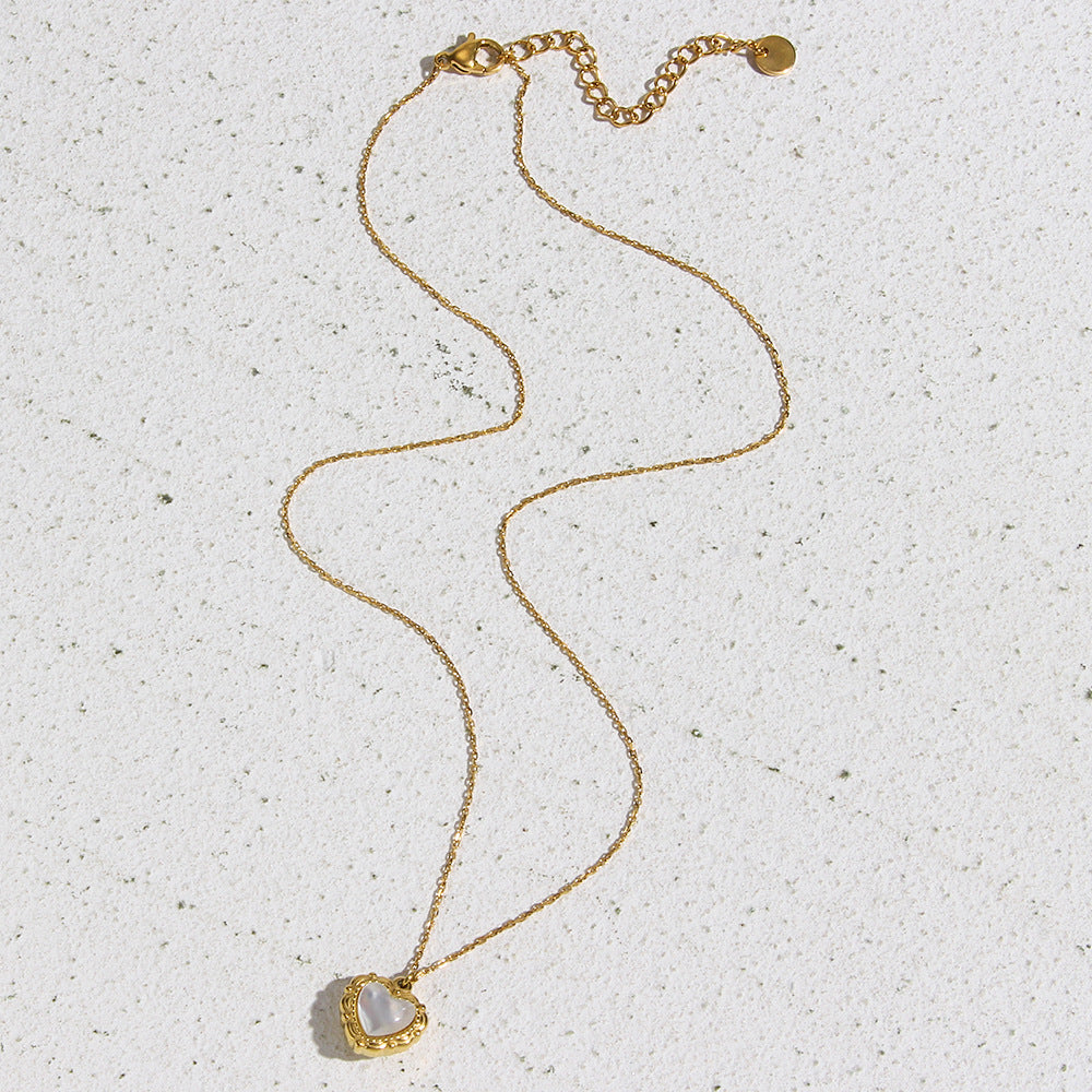 Rozené 18K Gold Shell Heart Necklace - Luxury Love Pendant