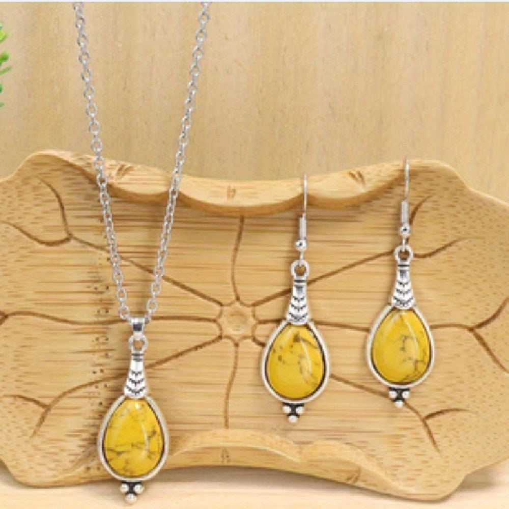 Retro Oval Necklace & Earring Set - Boho Statement | Gold Alloy